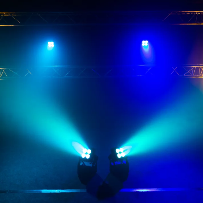 Pack 4 Evolite TROPIKOLOR – Projecteurs LED sur batterie